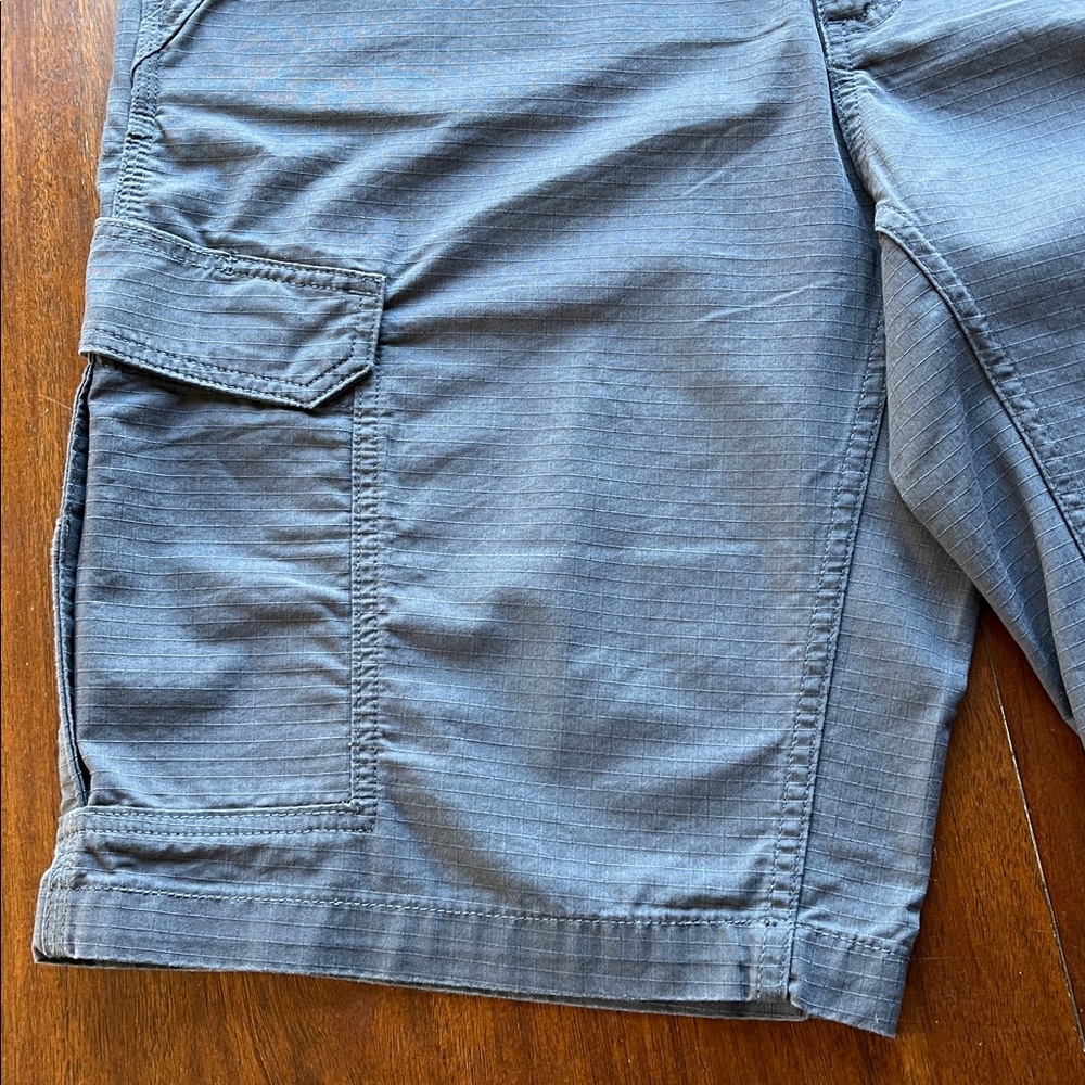 NWT Carhartt Dark Gray Ripstop Cargo Shorts Size 38 - Picture 10 of 16
